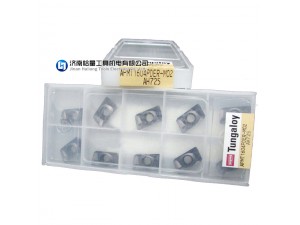 AH120适应大多数工件材料的通用材质,实现卓越的平衡性能。适用于不锈钢的连续到中断续加工。用于铸铁切削的通用材质。适应的切削条件范围大。
