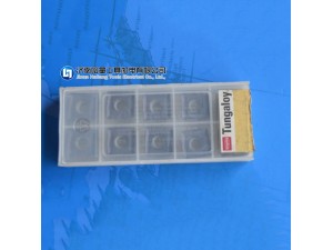 AH725超细微粒系硬质合金上采用了闪蒸涂层的通用材质。在加工不锈钢时也能够发挥威力。强韧的材质理想的用于耐热合金材料的加工。