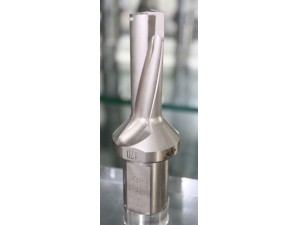 正宗东芝进口u钻TDX300W32-3全系列东芝刀具

