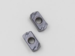 全新东芝铣削刀片LNMU0303ZER-ML AH725日本东芝刀具代理